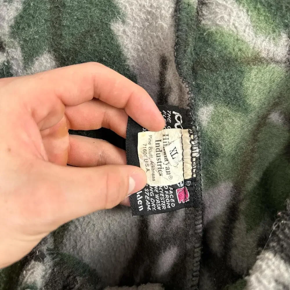 Vintage 90’s Himalayan Camo Hunting Polarfleece Deep Pile Cargo Pants Size XL - Picture 4 of 8